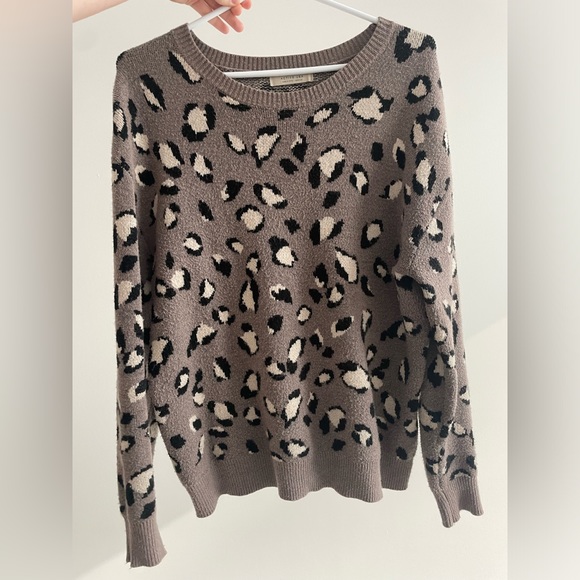 Cheetah Print Knit - Picture 1 of 4